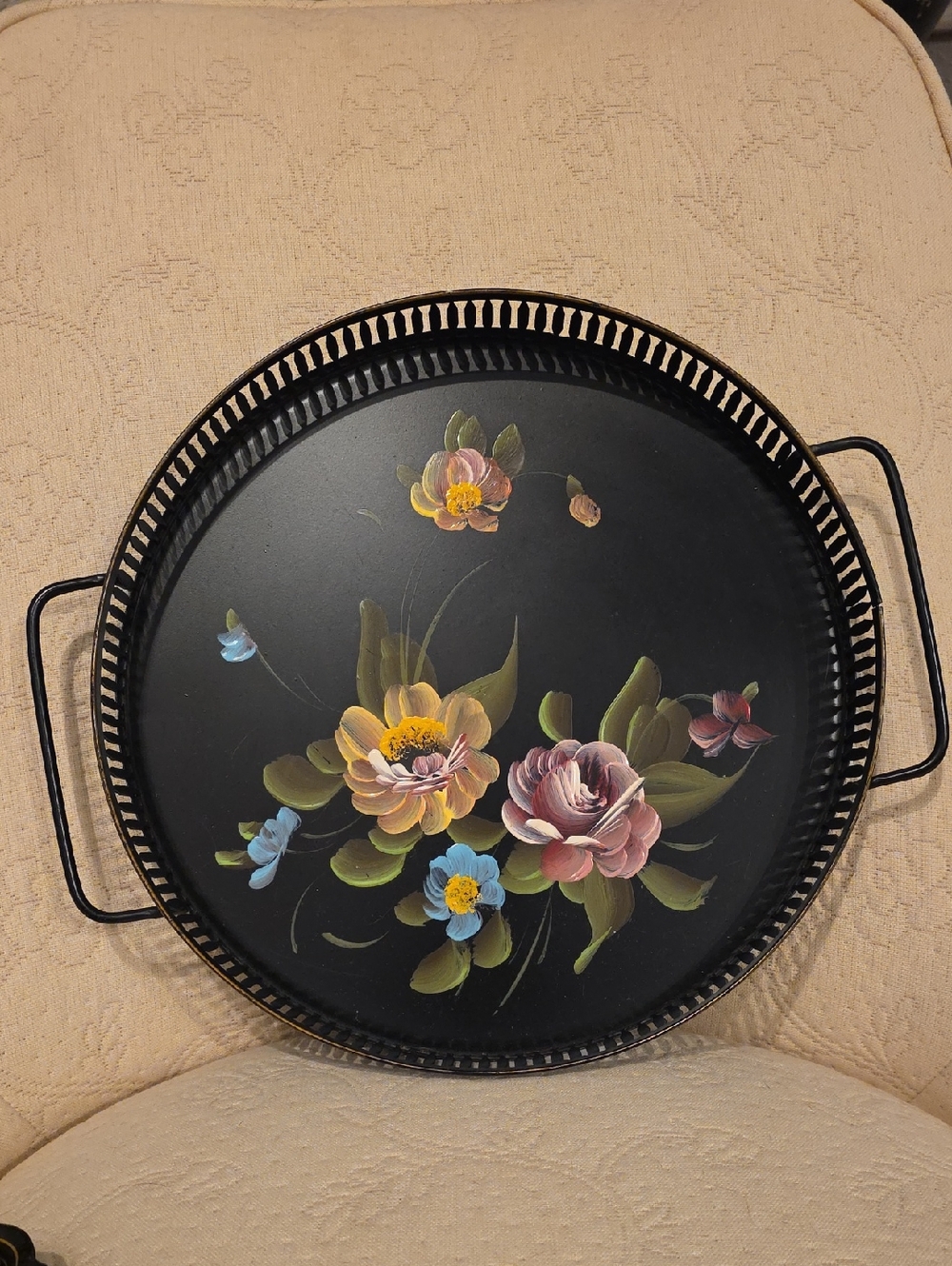 Fine Arts Studio Vintage Hand-painted Floral Toleware Tray Phila, PA.